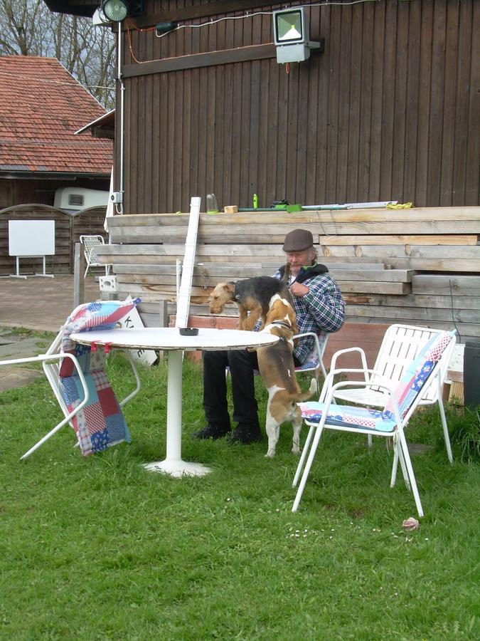 Wohlfuehloase Fuer Mensch Und Hund Bed & Breakfast Uzwil Bagian luar foto